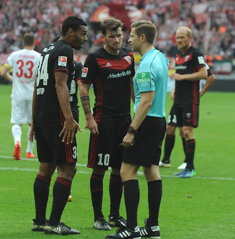 f7ee9fc19e9c9e8d61e6ad9cebaadced