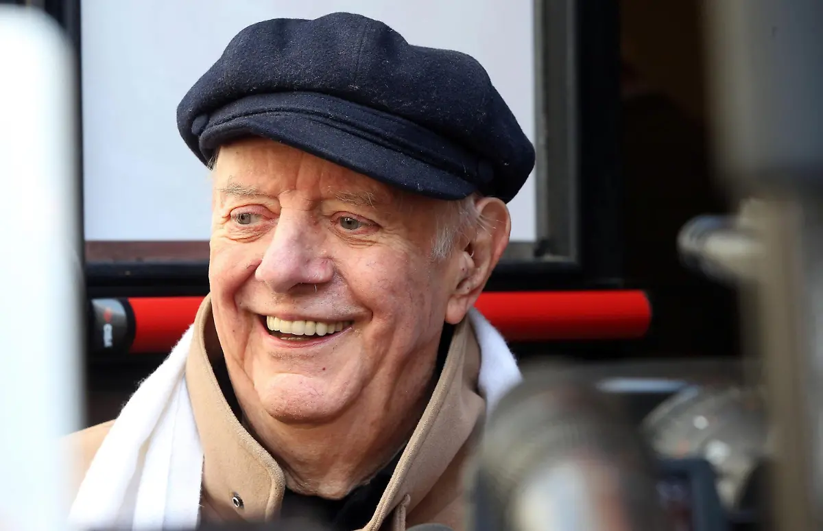 2f098d6b3c6d996c0c497e77800f0974