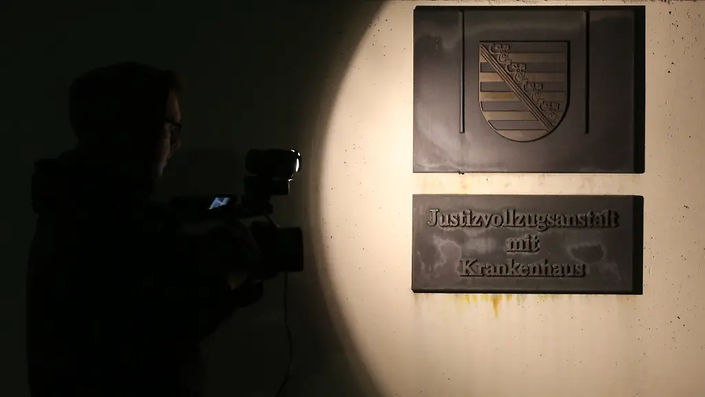 2003b41f1cdbbd0d89f42153c1e714a0