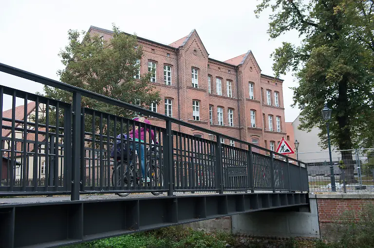 489090d02349ec35c7003fc4b1e76133