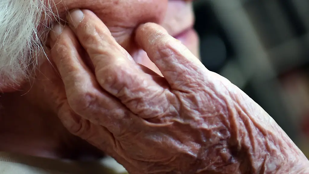 f5498d778570057f1c37b92501455293