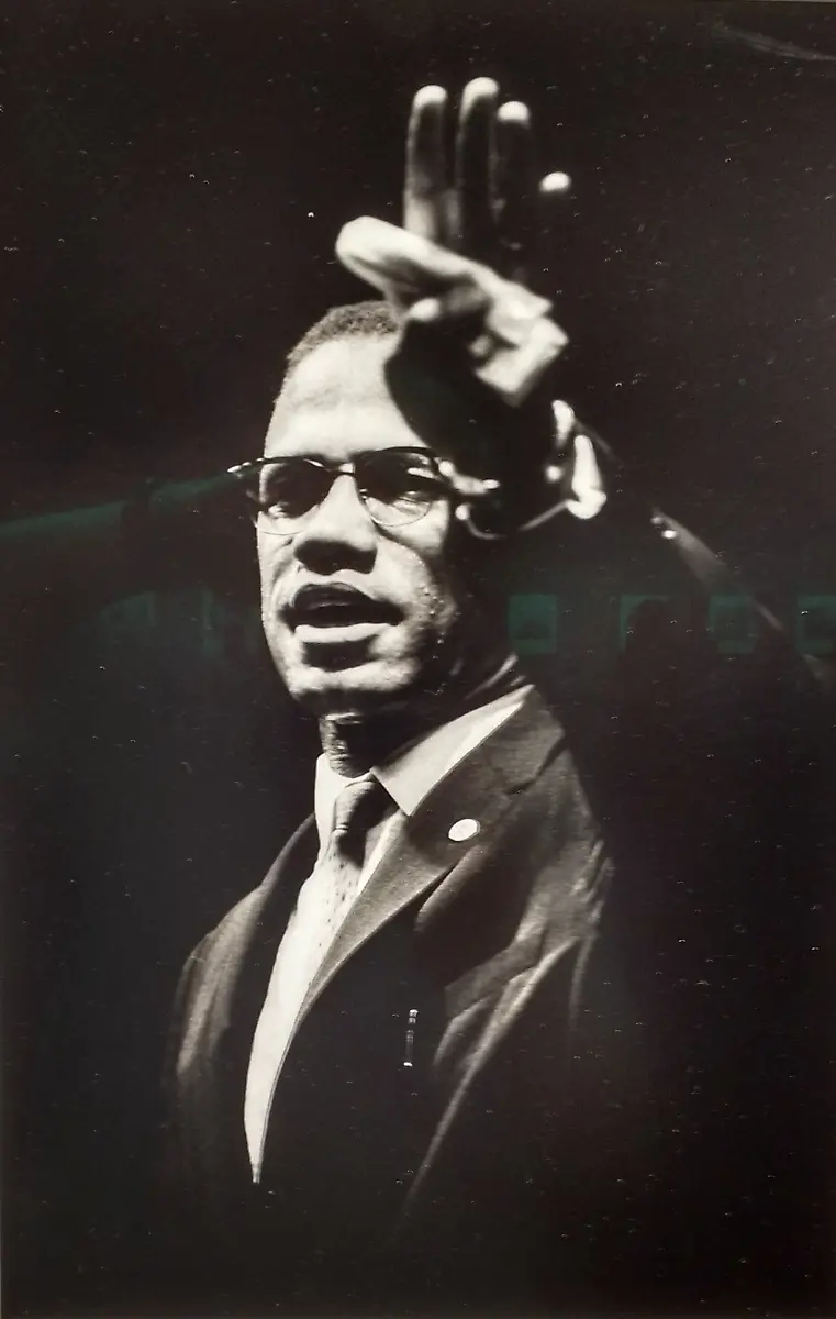 Malcolm-X-bei-einer-Kundgebung-Chicago-1963