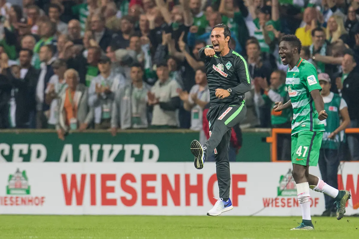 e144756074f6797728e9e13b45900a9e