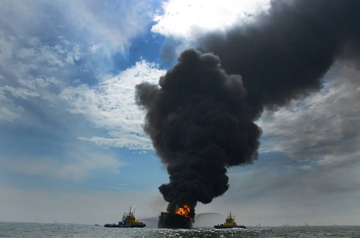 4aba66834b90f9a86e08a9d97e7172d7