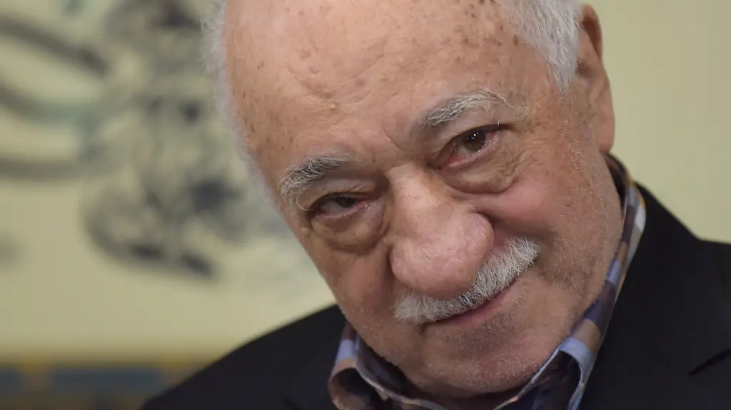 6ab1ea60f0fe75776eb801789f763aeb