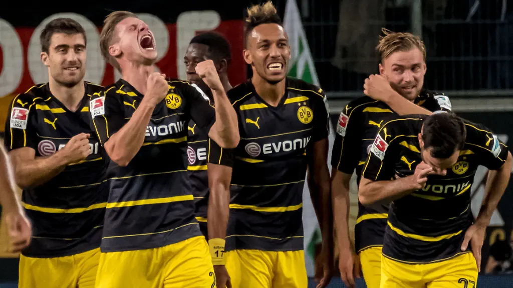 9407f7399645baf04cbcd276d0b58a71