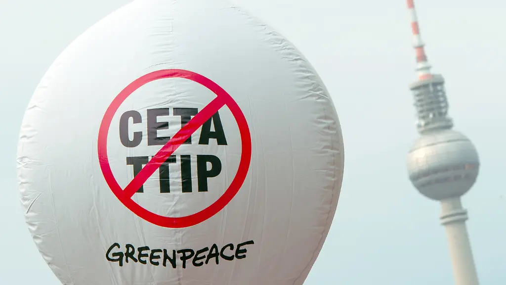 1c6d8b5cf86dc09c3e5df0b79b39404b