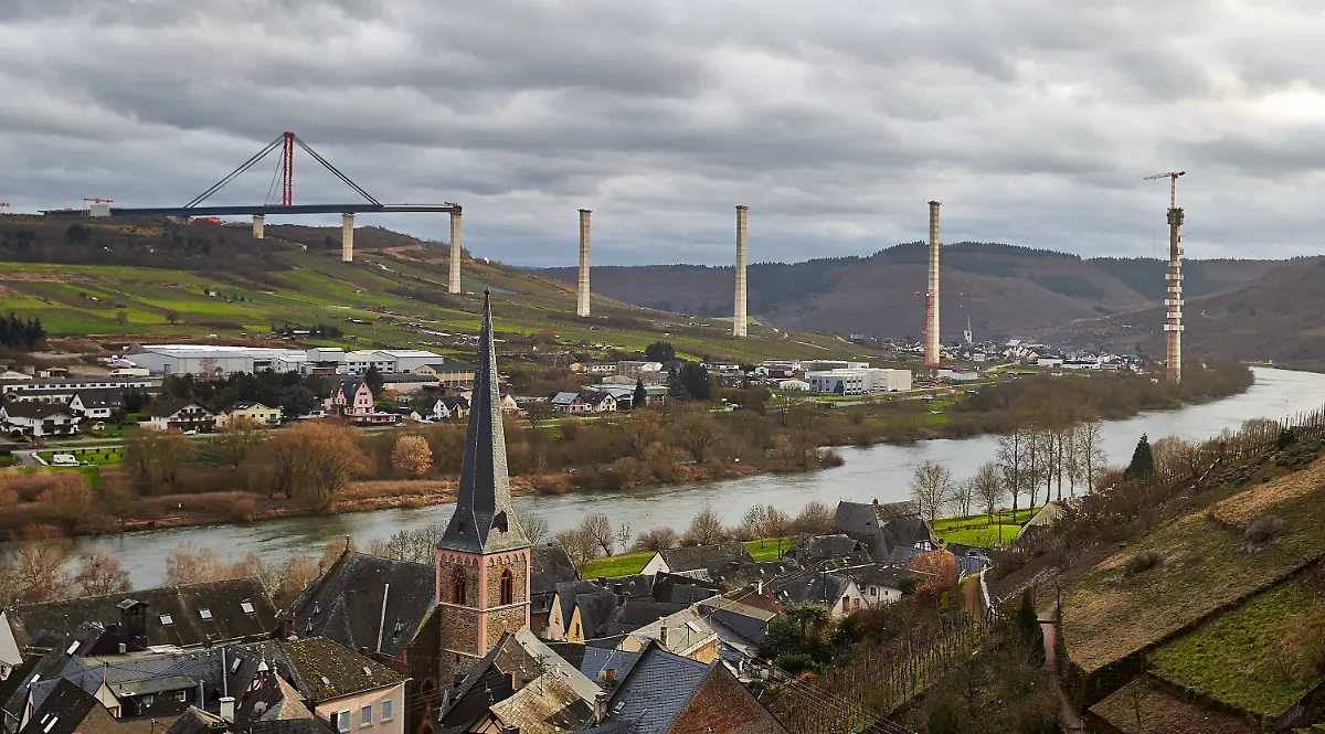 73d8afaa1692f724ac18300ef2429b57