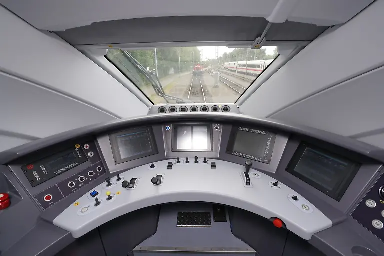 DB116739