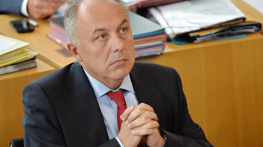 c438eab296e68e3de60f797ea8a5a99a