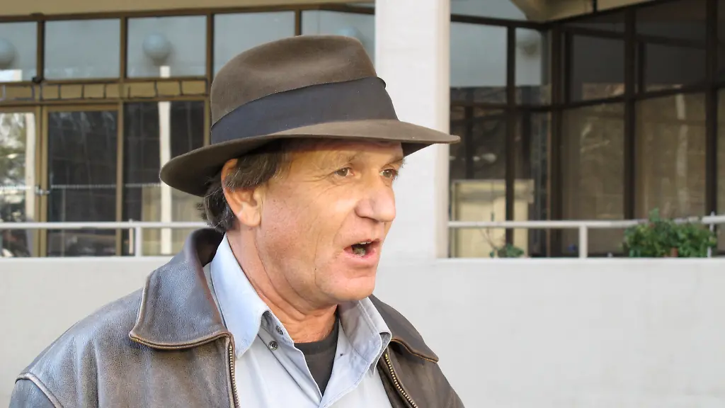 12e007ead1de5de7d9ea9a5d740e78de