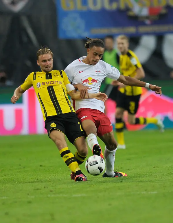 8053dccbb7ca436f79b0cf75f741f2ed