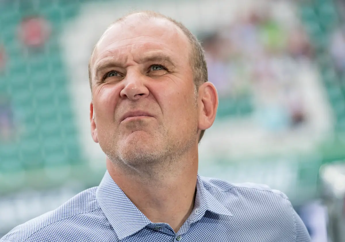 3909f81fad0f6599866f3c2edfd7bb86