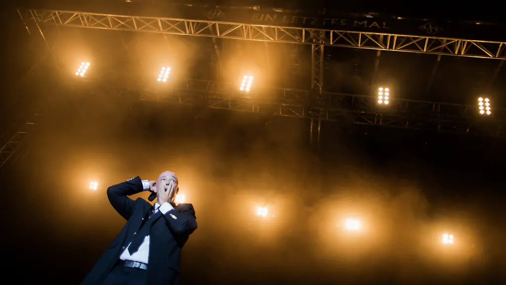 19e957c7421a80c4c9e4e5f1ce83c97f