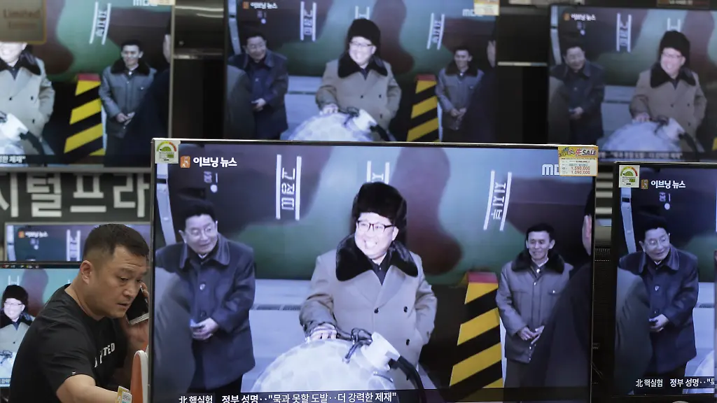 4c94f8269f1ee9efed2a1537a039349a