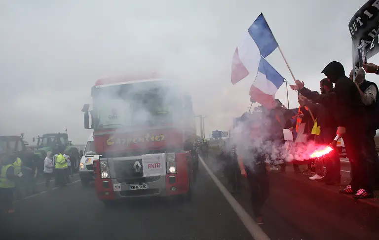 0698edb0ccbc1ee6a95bd58a91cdbf4c