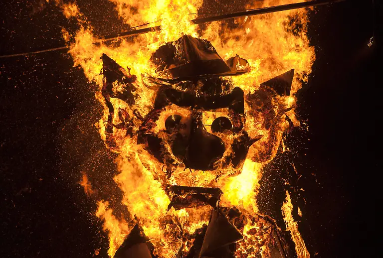 5a754d1b7929e78e78d31811045b75e5