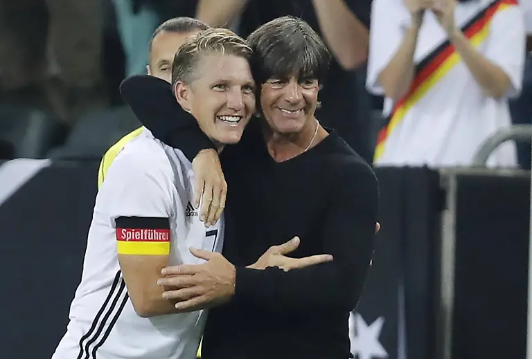 9403dd90e7870f76f78070b866f4bfe9