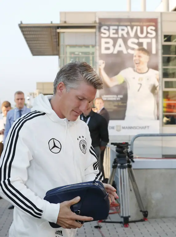 01c3efdb93fc8384eba1cf114e8f6485