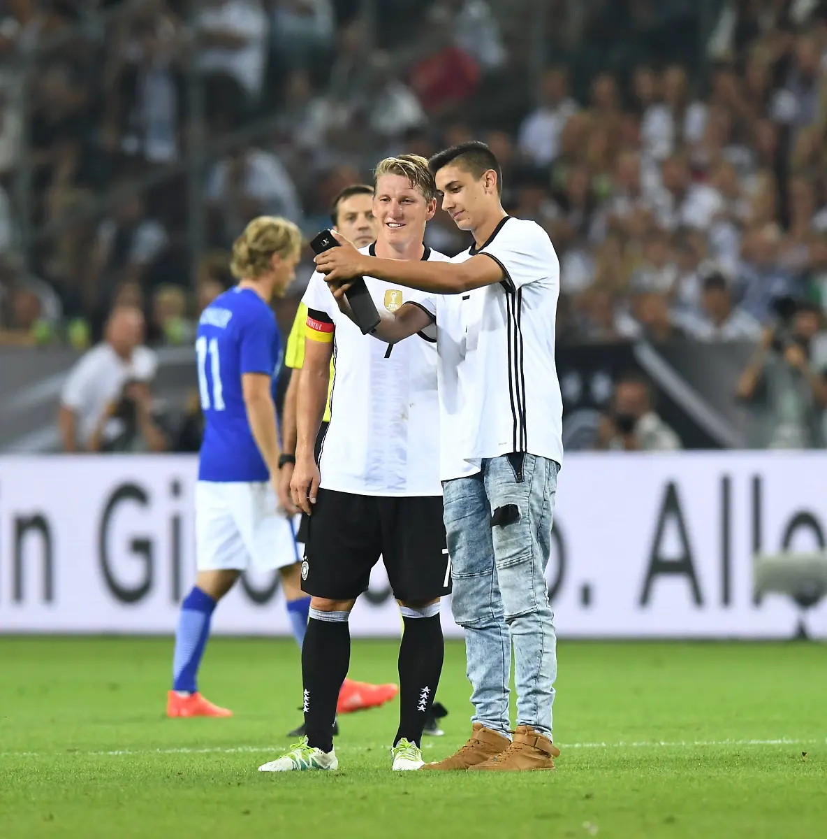 51ea7afd685229a8c769b4db1660b315