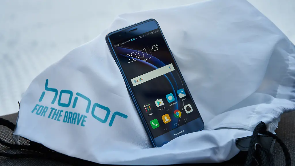 Honor-8