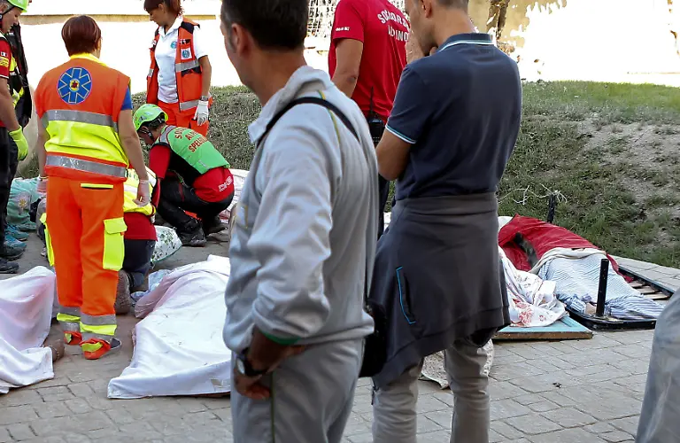 db811c783d840a1572c6a501d2af1123