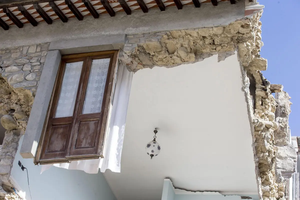 f785253a247a478e1f61abb17e2aacc3