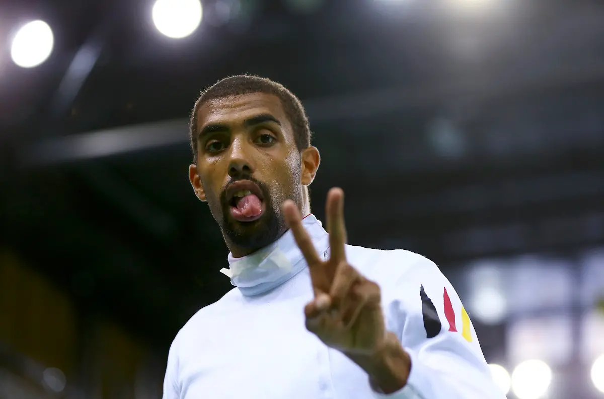 2ad537652cd7566c00efc9d3b9792eda