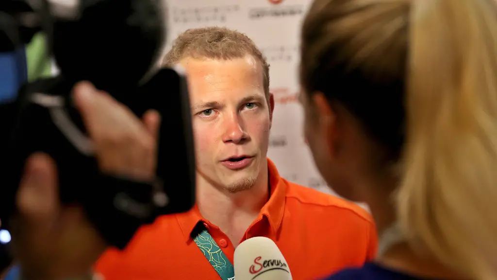 c871e18476a8496cc2ea1bf1cfa1af41