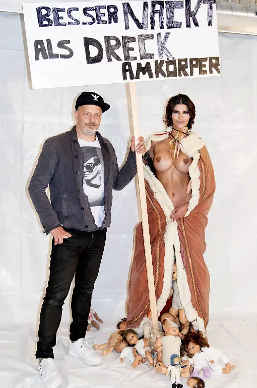 3e964b8e96753c44ca95a7fe2142eb70