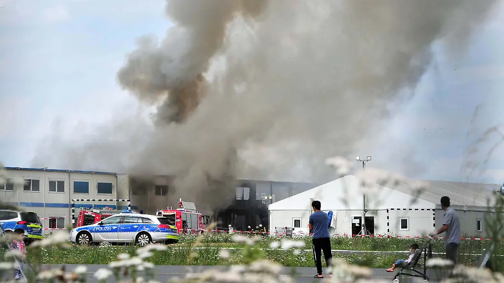 7d113e7a4c59c57c35caa44d5f8a81ea