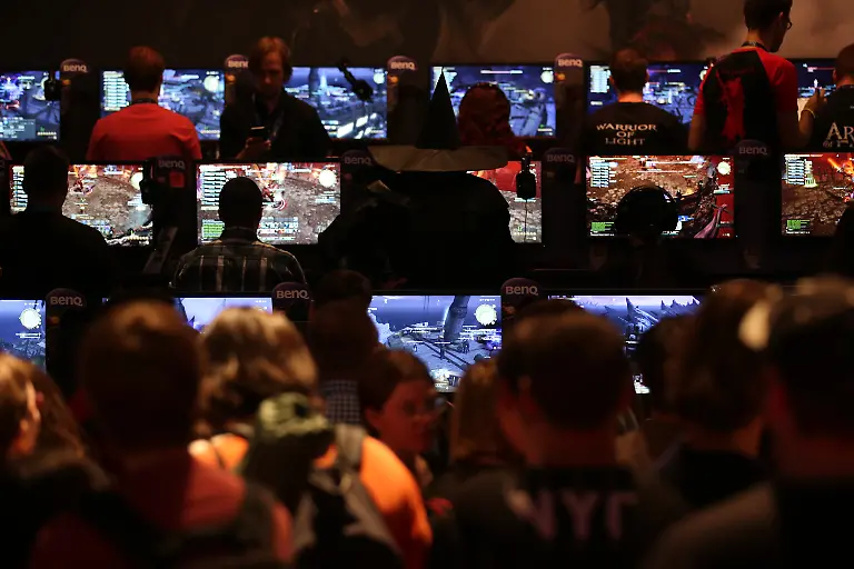 ef2b6486f3c5508a1d582ad81ea9145f