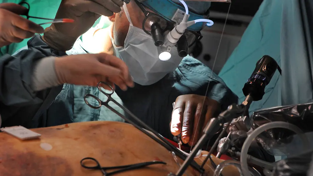 31ca399f8781b1b3d9f9d6d9823438c7