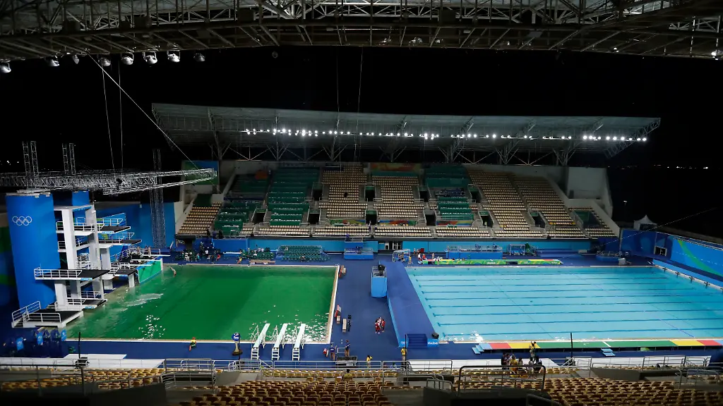 e5350a0a3c02774ba16eb7cbcf27a405