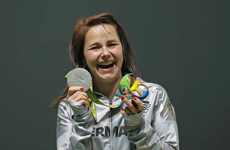 72fb8a89e208ee1c5c411577107a0e37