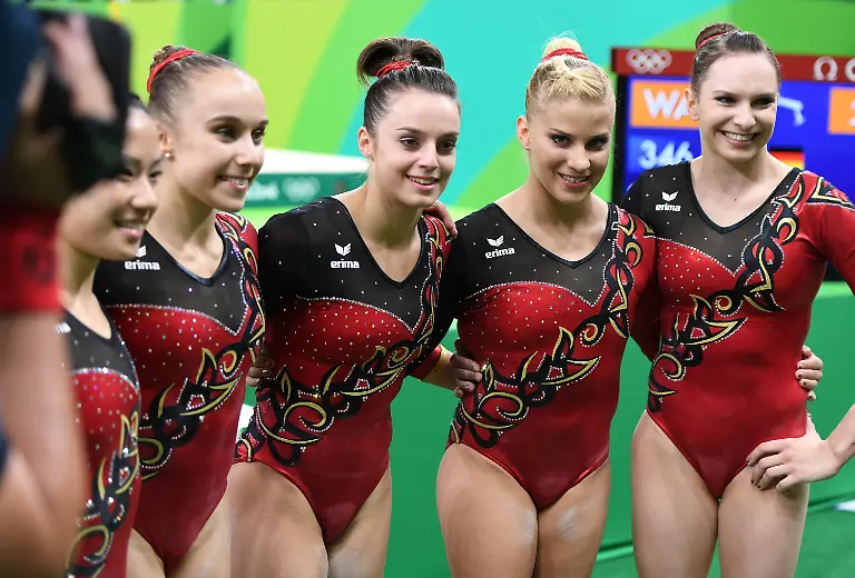 0c6377d1401eba28a9b1b753c253fdde