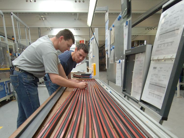 Gummidichtungen für Pkw, hier beim Saargummi-Wettbewerber Eldisy aus Gardelegen in Sachsen-Anhalt.