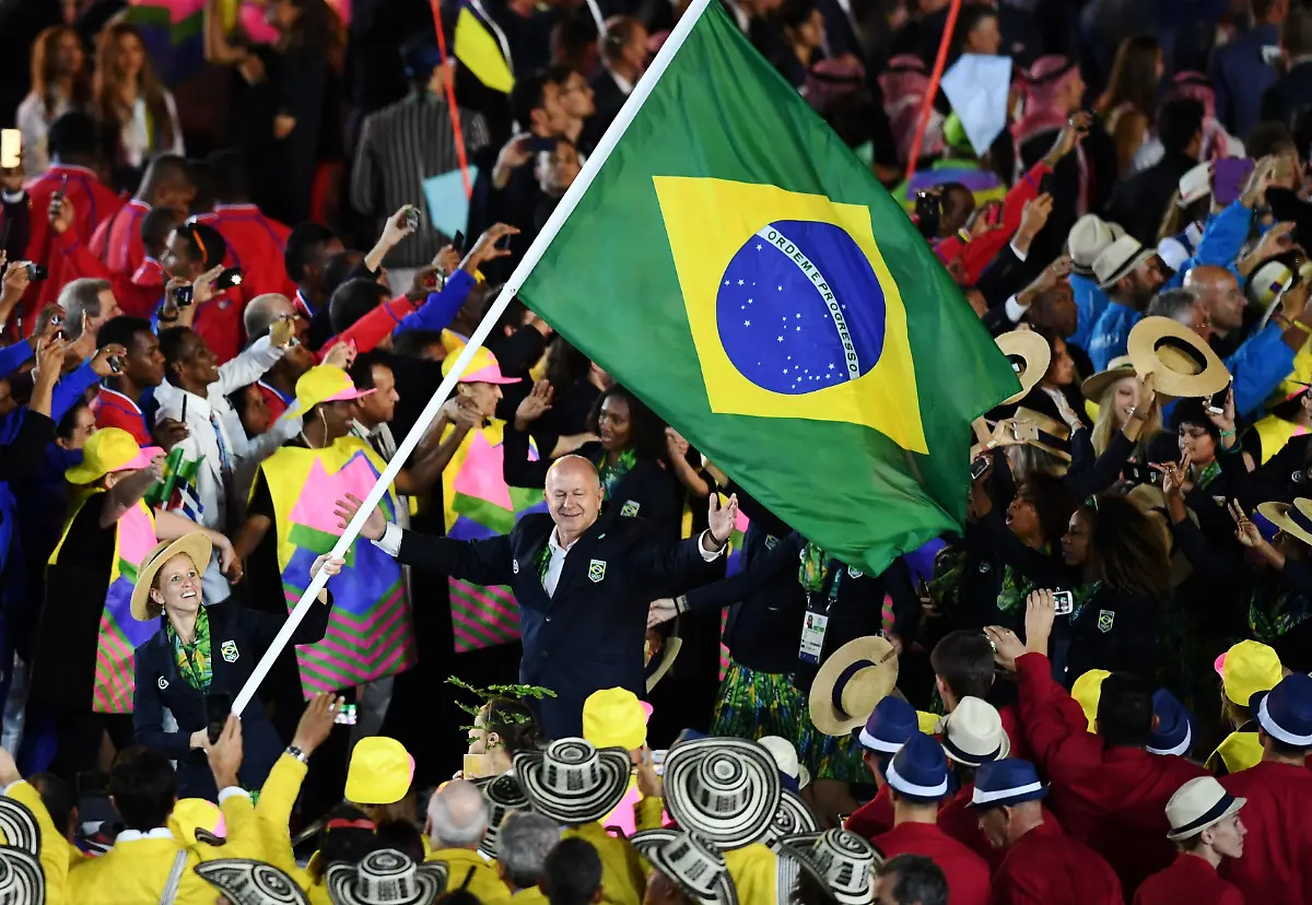 52183b30c12eec7b816505f76051126e