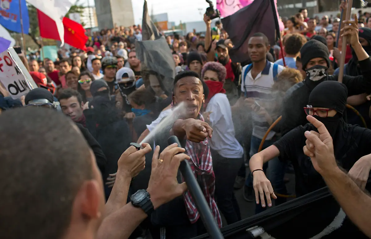 e84db36f95e31cba1865cdfc3007e8c0