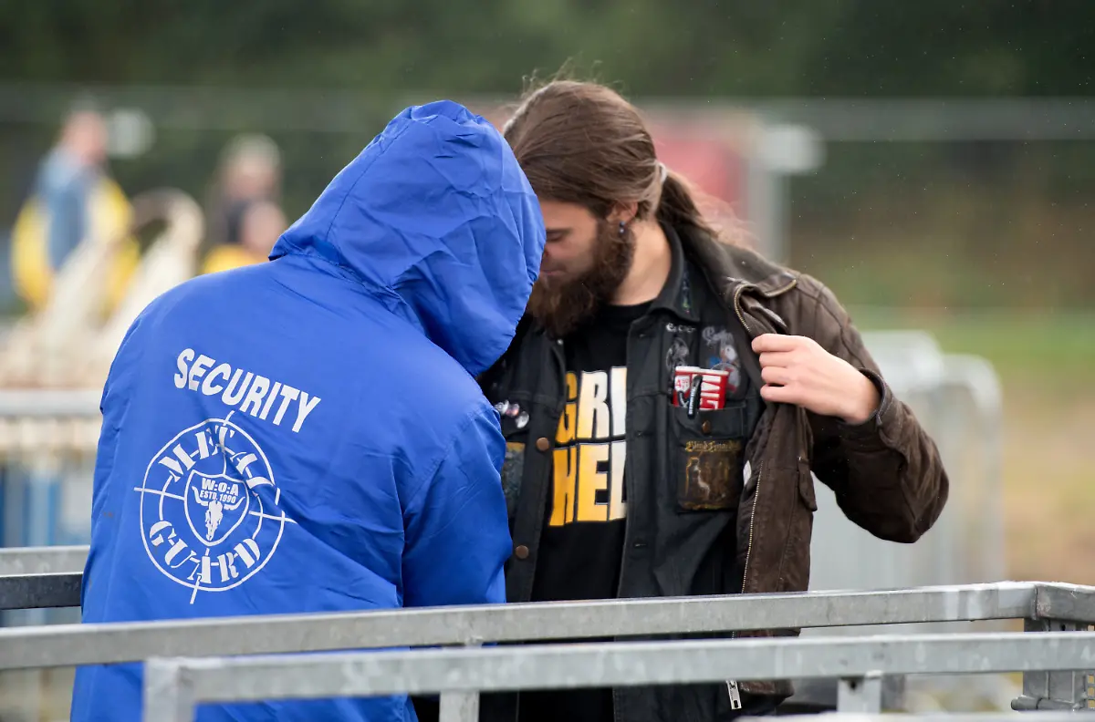 ee2fd05985f871e4790de2f1f979e786