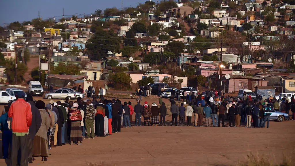 Rekordverdaechtige-26-Millionen-Suedafrikaner-haben-sich-zur-Stimmabgabe-registrieren-lassen