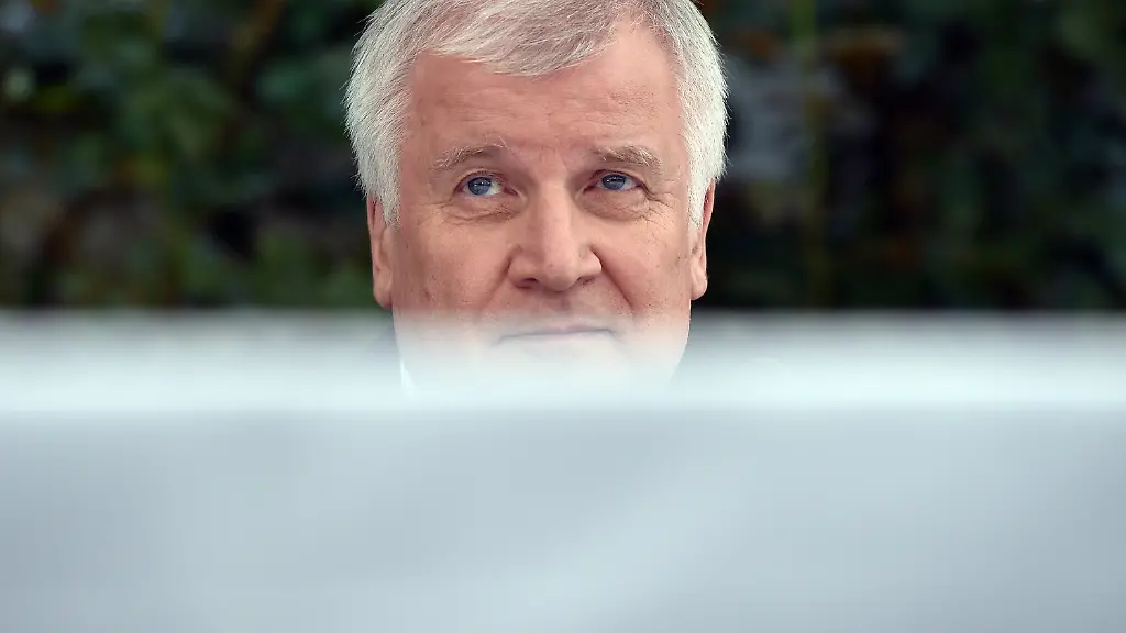 dfc24c28c2029f62396c7ab843df7817