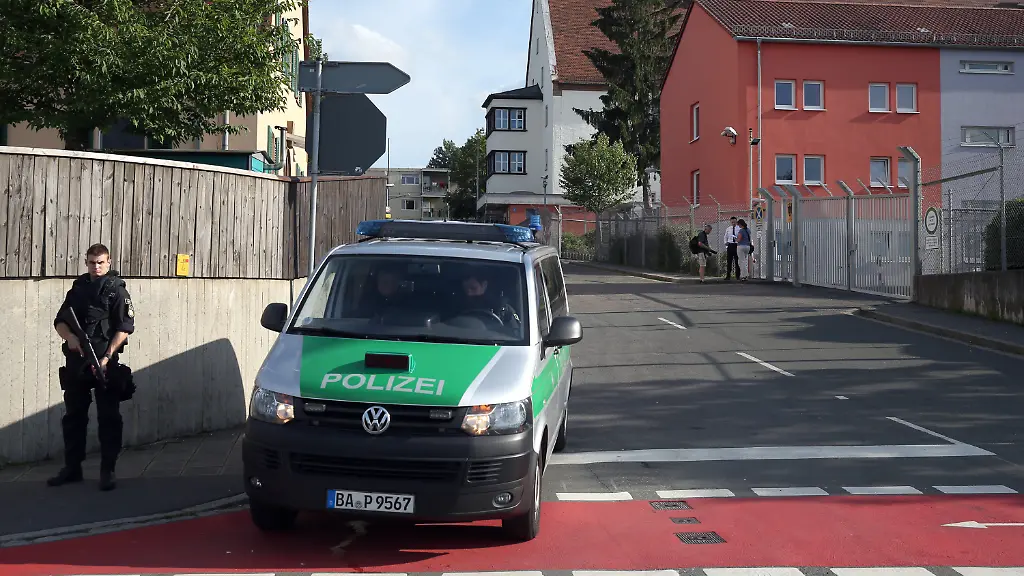 bf89f6c399331fc4d0df91660ba13f8e