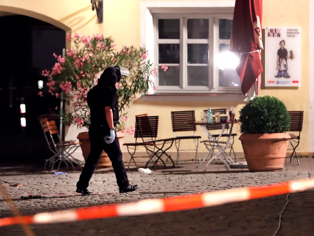 69bec574e64038b13353a506796a2b72