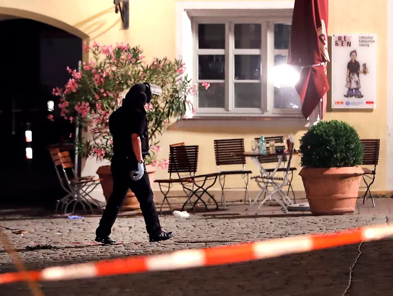 69bec574e64038b13353a506796a2b72