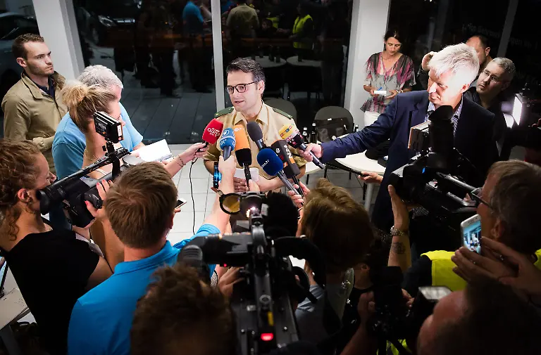 84ee43a346db459d0199215c4e3a985f