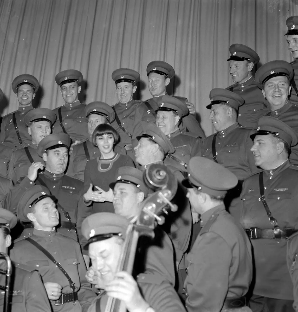 0010ab9077164f641e7d8d43c8019ce9