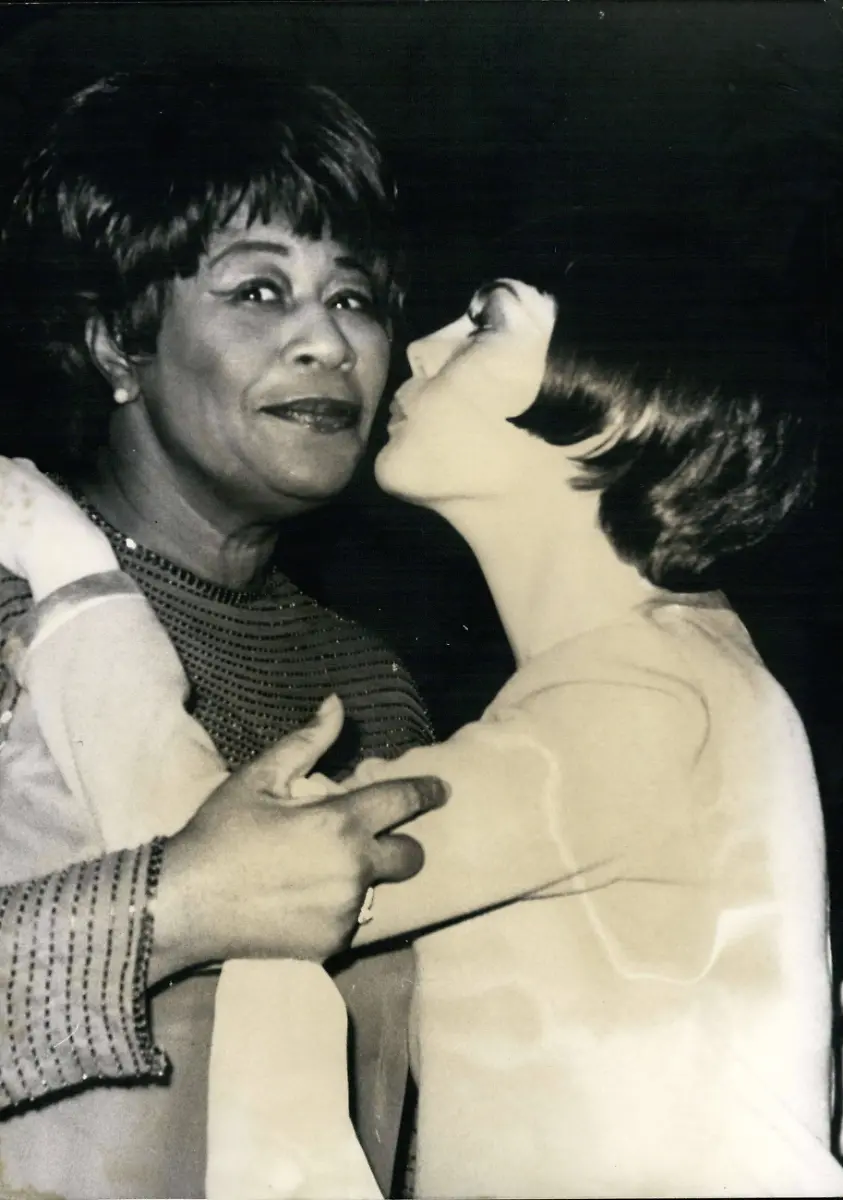 aa2e26763a1b018a11603520a21c8808