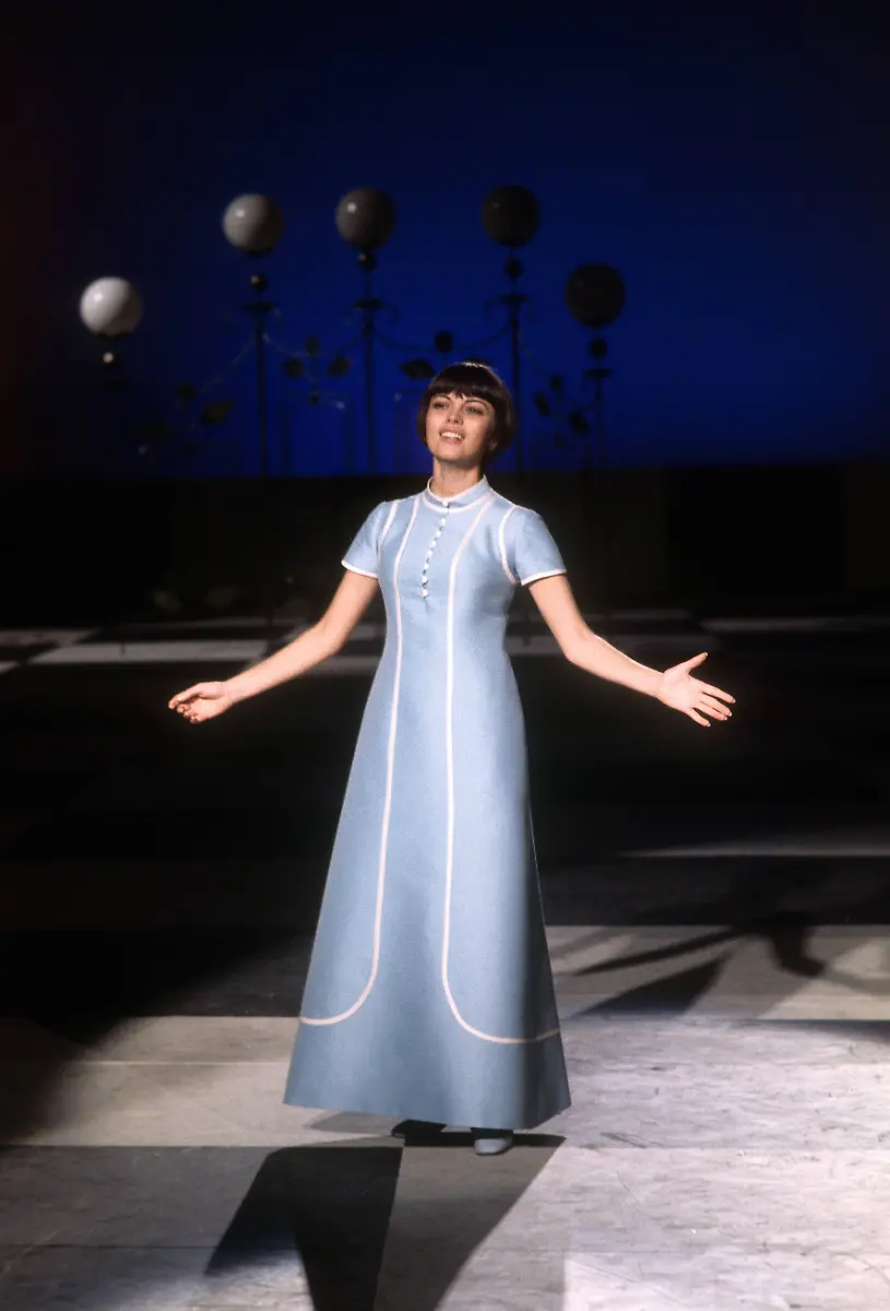 f269f8eb83c64797db922229884f3f76