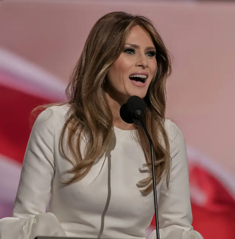 215ade6111483b5f42562b17907ab36f